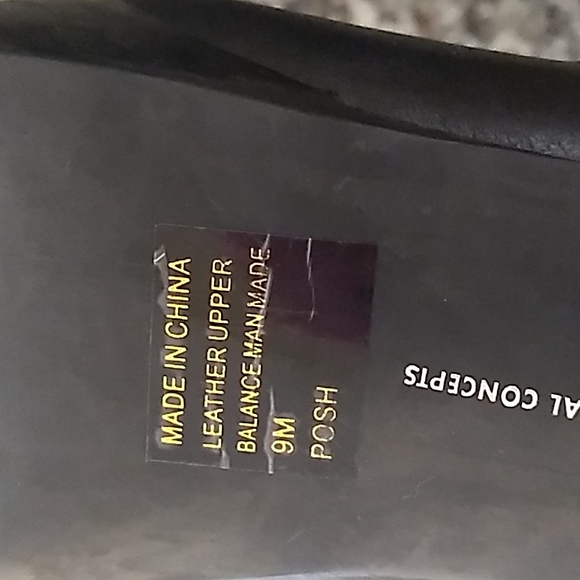 I.N.C. International Concepts Leather Knee Buckle Detail Heeled Boots. Size 9 - Picture 12 of 15